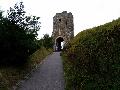 gal/holiday/Dover Castle 2006/_thb_Tower_by_upper_carpark_IMG_2087.JPG